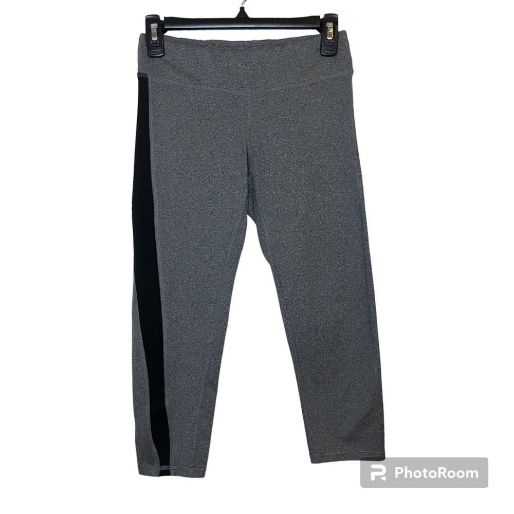 Champion Duo Dry Women's Gray Capri Leggings Size Small